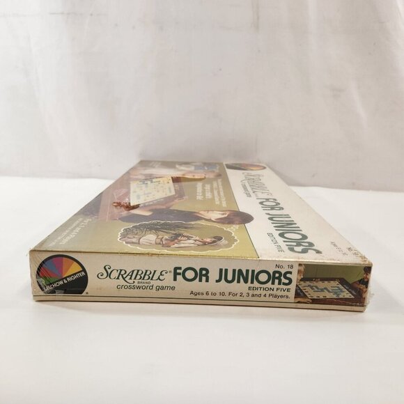 1982 Scrabble For Juniors Board Game Edition 5 Cheftain Selchow Vtg SEALED - Picture 8 of 10